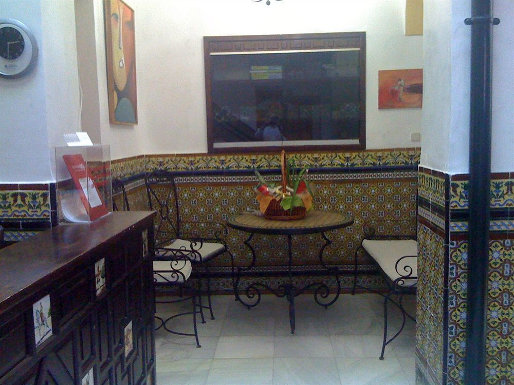 Hostal Atenas Seville Exterior photo